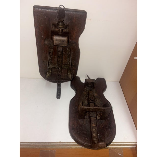 Antique shoemakers' objects 29 cm high, 13 cm wide and 10 cm deep