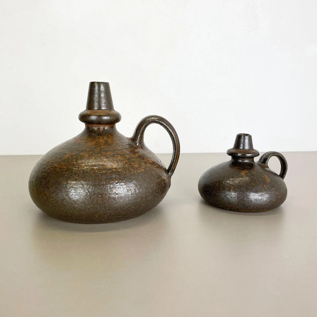 Ceramic objects, set of 2 Designer and producer: Rudi Stahl, Germany Information: Rudi Stahl (1918 - 1987) / Höhr-...