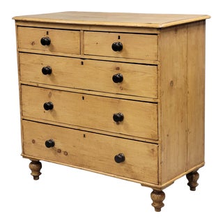 Antique English Edwardian Circa 1900 Scrubbed Pine Dresser Chest of Drawers With Turnip Feet For Sale