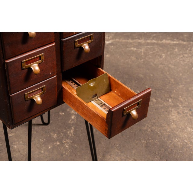 Vintage Six-Drawer Card Catalog on Hairpin Legs by Library Bureau For Sale In Chicago - Image 6 of 7