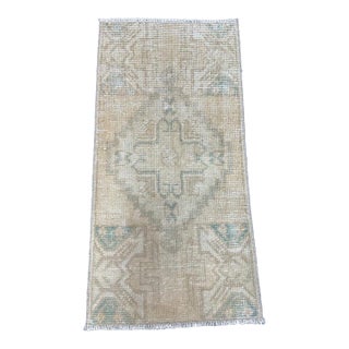 Turkish Yastik Rug 1'5" x 2'9" For Sale