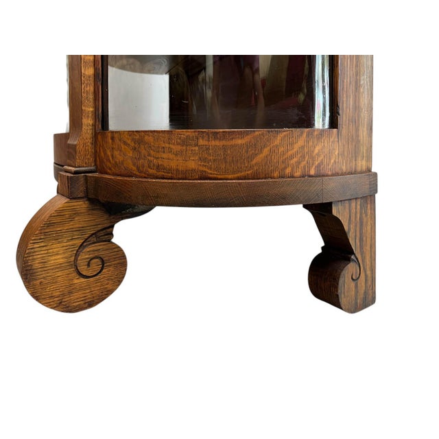 Antique American Tiger Oak Bowfront Curio Cabinet With Bent Glass, C. 1900 For Sale - Image 13 of 13