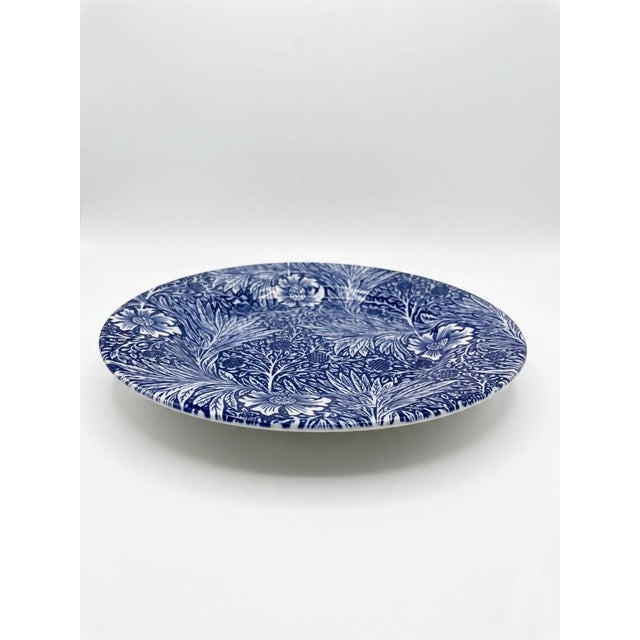 2000 - 2009 William Morris "Marigold" Blue and White Plates by Goodies - Set of 4 For Sale - Image 5 of 8