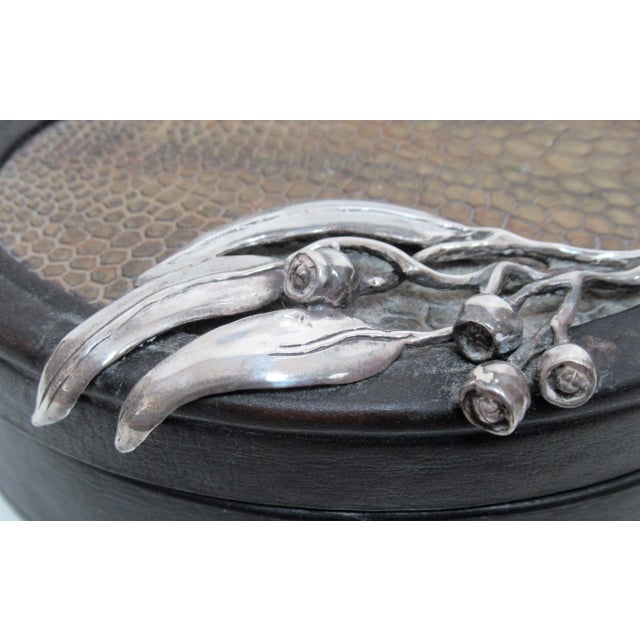 Charcoal C.1990's Australian Hand-Crafted Sterling Silver & Emu Leather Skinned Lidded Keepsake Box. And/Or Decorative Box For Sale - Image 8 of 13