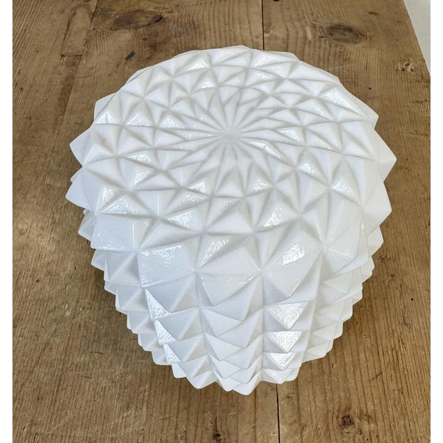 Vintage White Porcelain Wall Light, 1970s For Sale - Image 10 of 12
