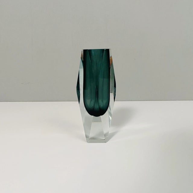 1970s Mid-Century Modern Italian Gray Murano Glass Vase, 1970s For Sale - Image 5 of 13