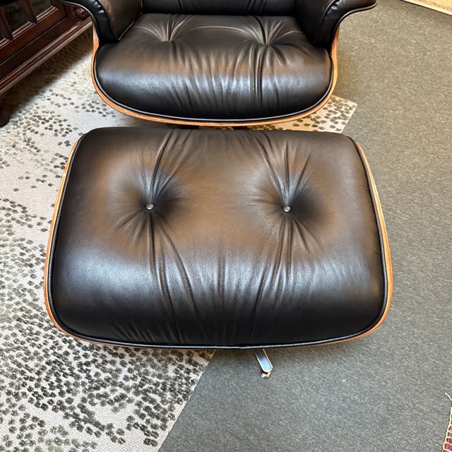 Black Curver K Imus Reproduction Lounge Chair + Ottoman, Set For Sale - Image 8 of 12