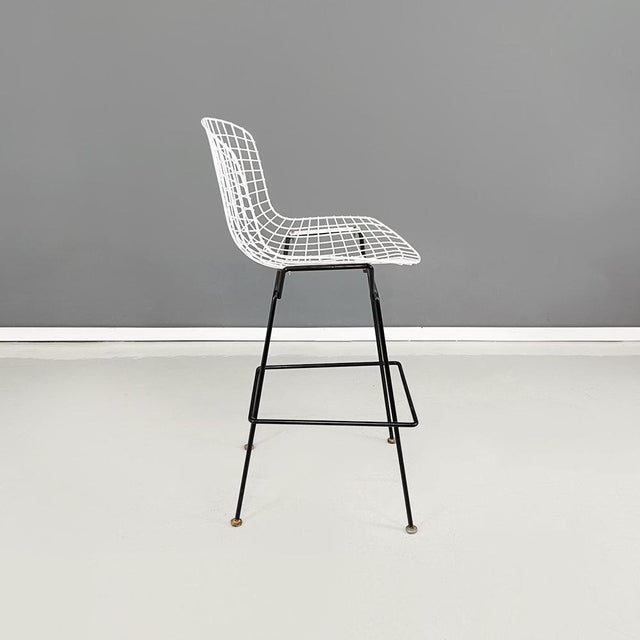 Mid-Century Modern Mid-Century American Black & White Metal High Stools attributed to Bertoia for Knoll, 1960s, Set of 4 For Sale - Image 3 of 18