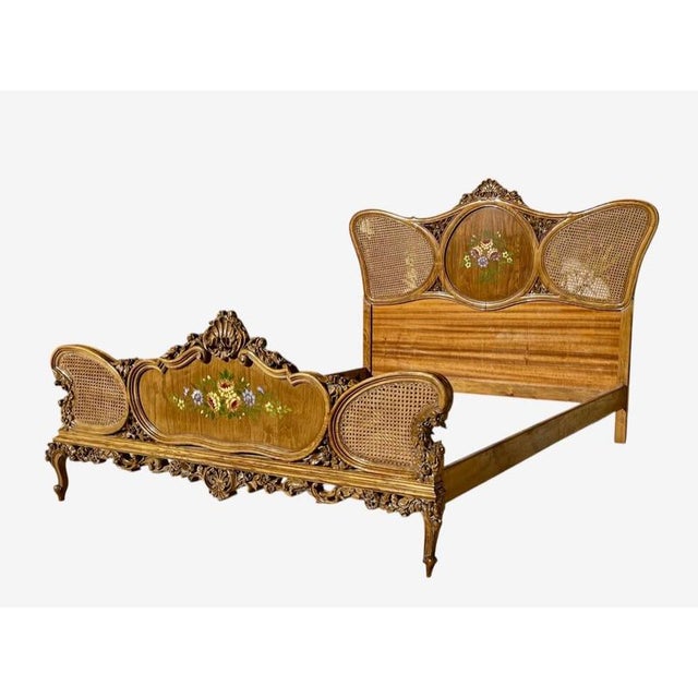 Period: 20th century Style: Louis 15th - Transition Condition: Good condition Material: Solid wood Reference: 1643002...