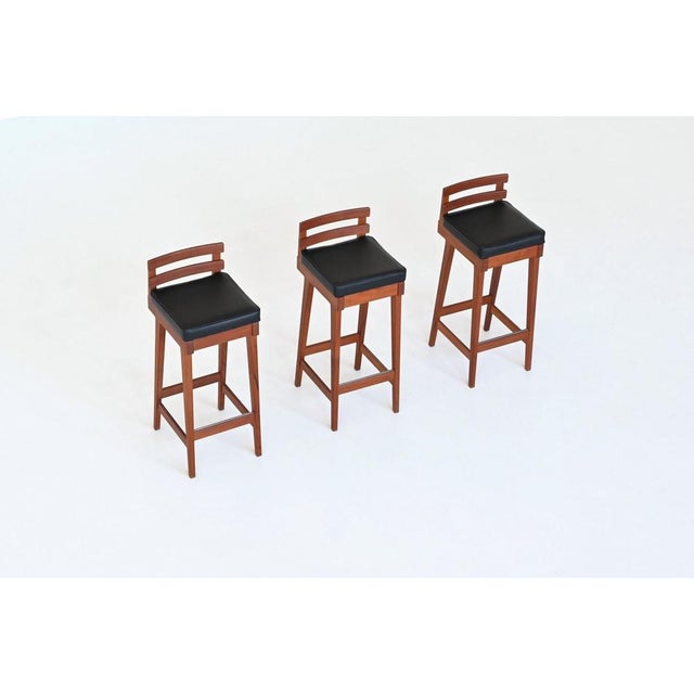 Mid-Century Modern Vintage Bar Stools in Teak and Leather by Erik Buck for Dyrlund, 1960, Set of 3 For Sale - Image 3 of 18