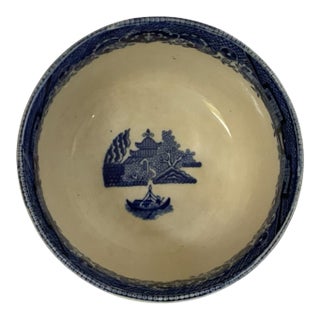 Antique Buffalo Pottery Blue Willow Oatmeal Berry Bowl - Semi-Vitreous Made in Usa 1917 For Sale