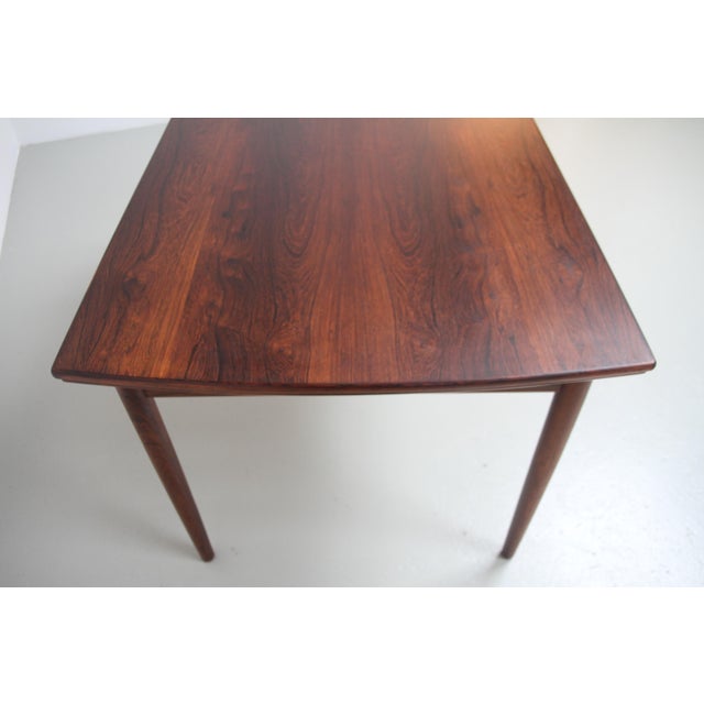 Mid-Century Modern Danish Modern Extendable Rosewood Dining Table, 1960s For Sale - Image 3 of 18