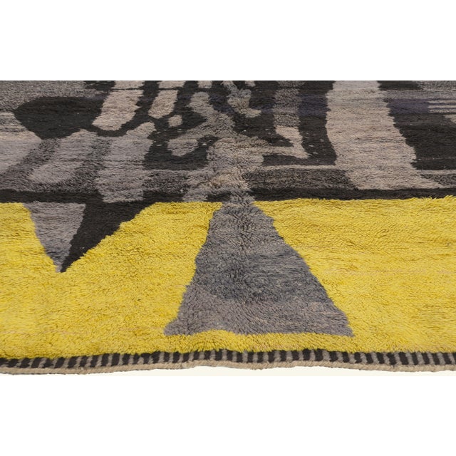 Berber Tribes of Morocco Contemporary Beni Mrirt Moroccan Rug, 08'11 X 11'10 For Sale - Image 4 of 10