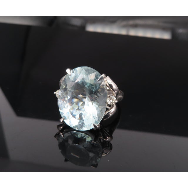 Late 20th Century Vintage 16.36ct Natural Aquamarine 0.20ct Diamond Platinum Ring, Size 8 For Sale - Image 12 of 18