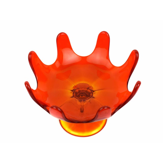 Viking Glass Company Mid 20th Century Modern Amberina Orange Persimmon Hand-Swung Petal Viking Glass Pedestal Bowl For Sale - Image 4 of 6