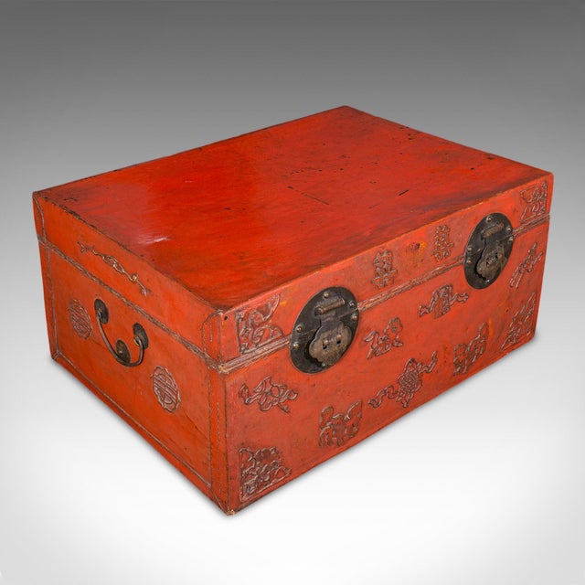 Animal Skin Vintage Decorative Trunk, Oriental, Leather, Travel Case, Storage Case, Art Deco For Sale - Image 7 of 12