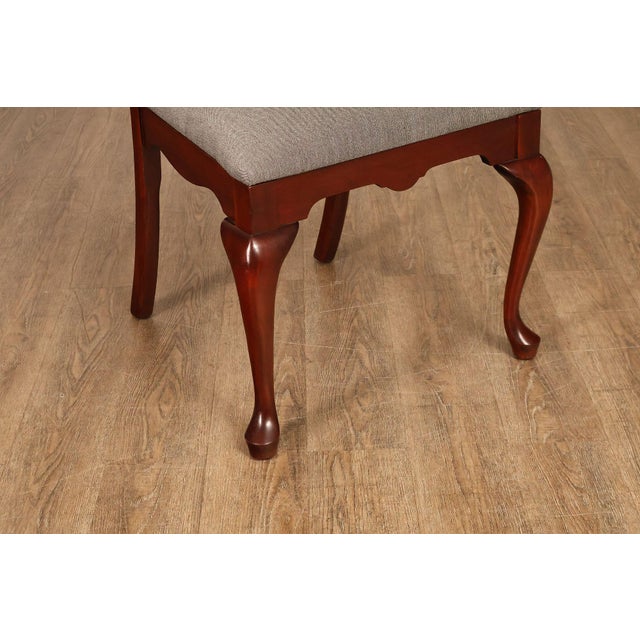 Queen Anne Style Set Of Four Cherry Side Dining Chairs For Sale - Image 9 of 18
