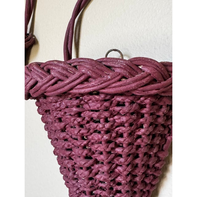 Mid 20th Century Victorian English Burgundy Wicker Conical Shaped Handle Wall Pockets, a Pair For Sale In Houston - Image 6 of 11