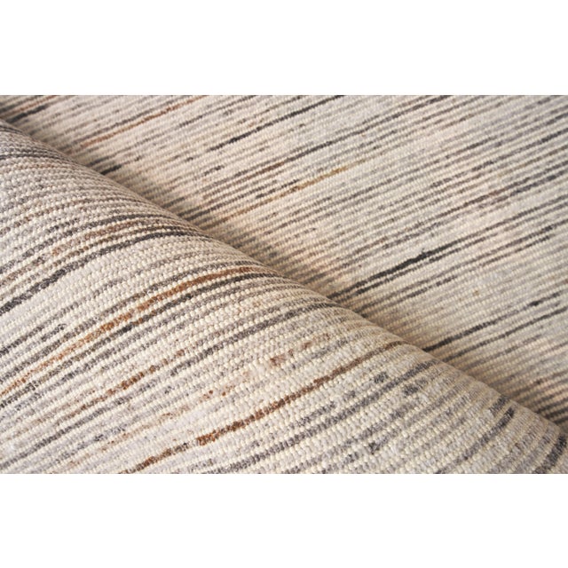 Exquisite Rugs Exquisite Rugs Carmen Handmade PET Yarn Ivory/Gray Rug-10'X14' For Sale - Image 4 of 7