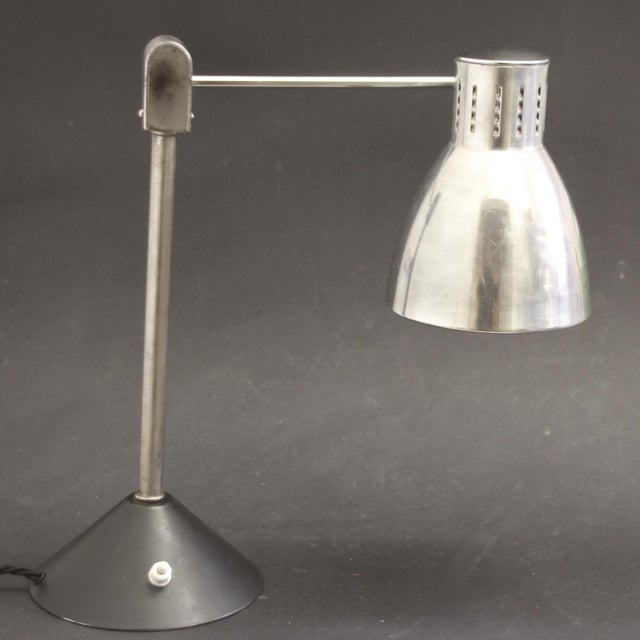 French Table Lamp in Chromed and Lacquered Metal from Jumo, 1940s For Sale - Image 4 of 14