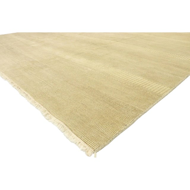 Room Size Vintage Style Transitional Area Rug 12'00 x 15'00. Striking in its style and delicate beauty, this transitional...