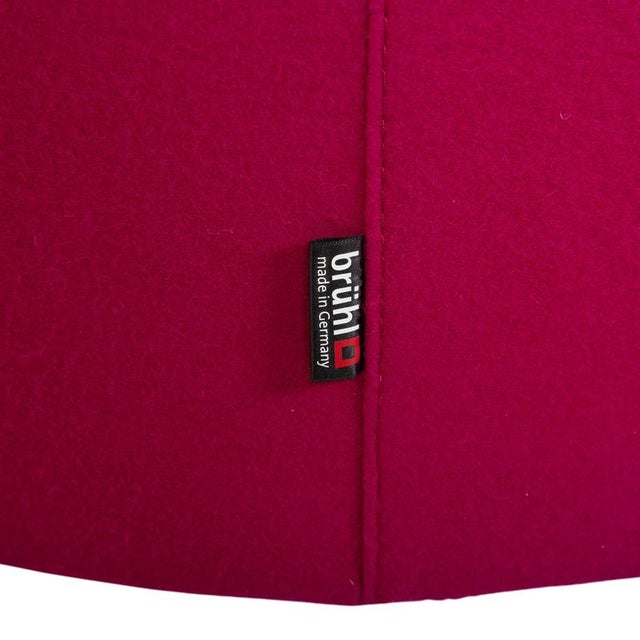Powder 2-Seater Sofa in Magenta Fabric from Brühl For Sale - Image 10 of 14