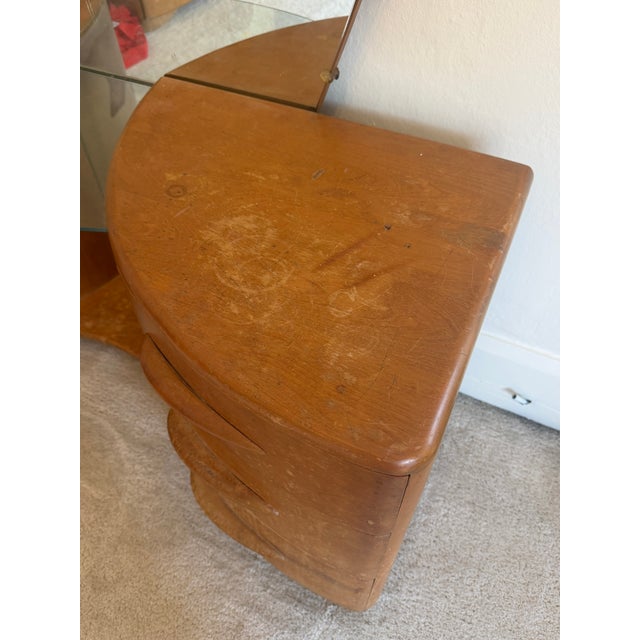 1940s Heywood Wakefield Coronet Vanity For Sale - Image 12 of 15