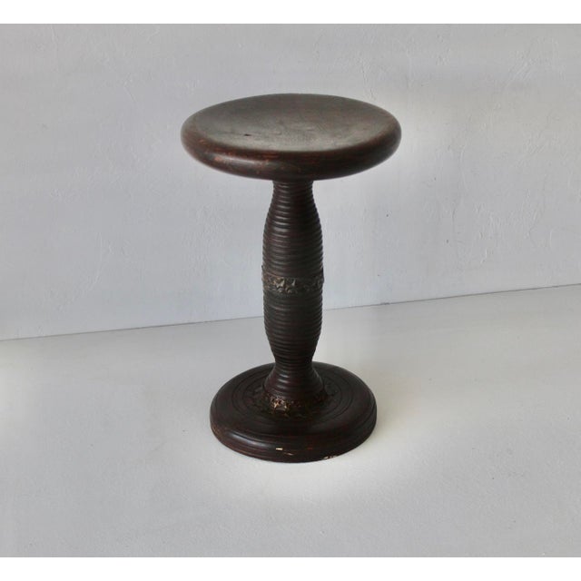 French Style Mid-Century Turned Pedestal Stool Plant Stand Vintage Mid-Century For Sale - Image 17 of 17