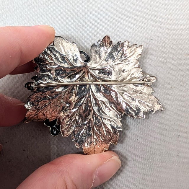 Silver Vintage 1960s Signed Napier Silvertone Grape Cluster Brooch For Sale - Image 8 of 8