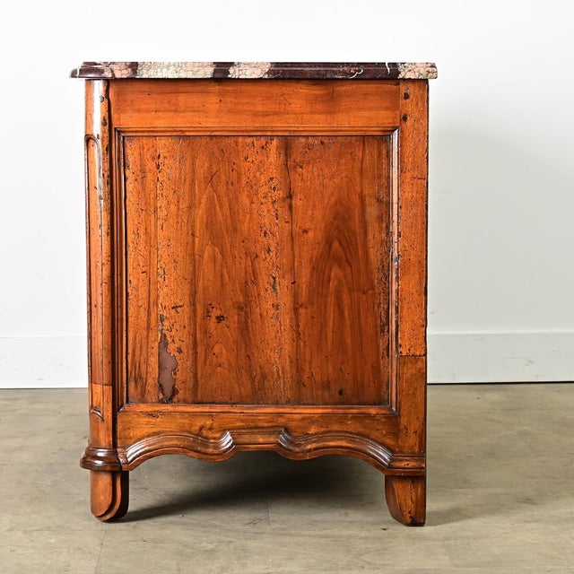 Late 18th Century French Louis XV Period Commode with Original Hand Cut Marble Top For Sale In Baton Rouge - Image 6 of 16