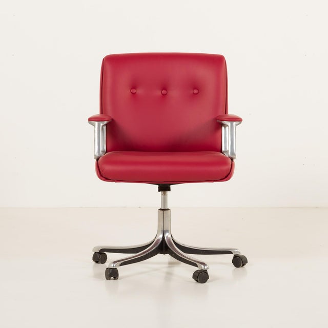 This italian office chair was designed by osvaldo borsani and made by tecno in the 1970s. the model, commonly known as...