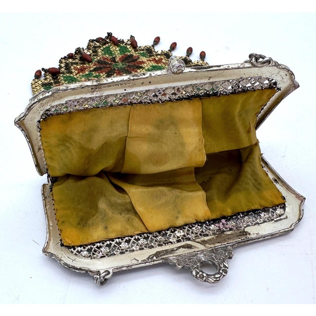 Art Deco Mandalian Art Deco Flapper Enamel Mesh Purse with Floral Motif and Drop Beads For Sale - Image 3 of 18