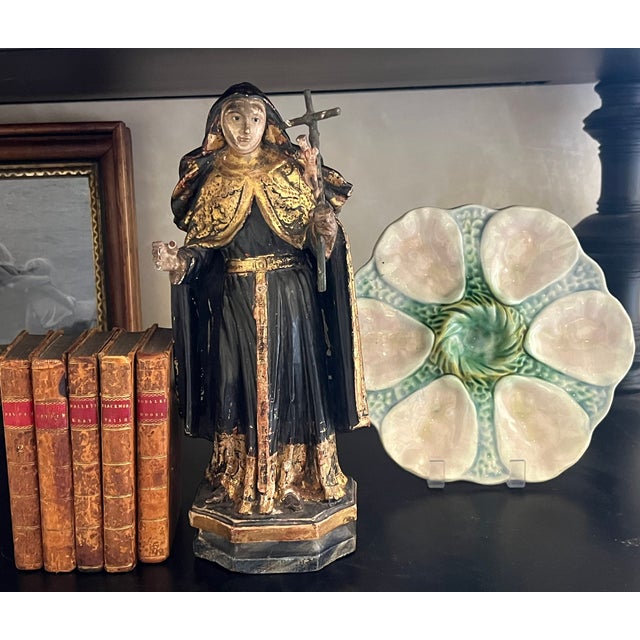 18th Century Saint Rita Carving With Gilt Detail For Sale - Image 4 of 18