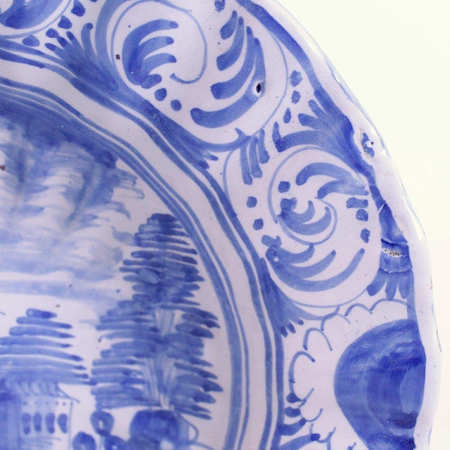 Antique Portuguese Faience Scalloped “Pie-Crust” Edge Charger For Sale - Image 4 of 8