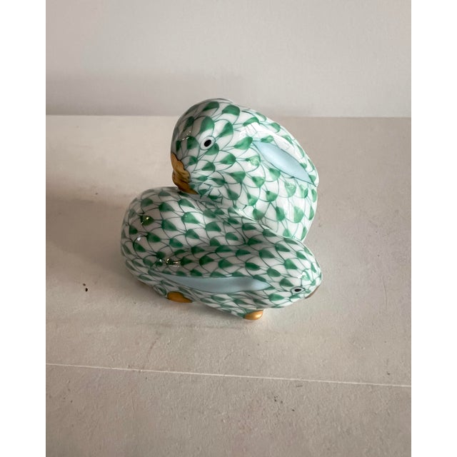 Herend Hand-Painted Green Fishnet Bunny Couple Figurine, Hungary, Late 20th Century For Sale - Image 9 of 10