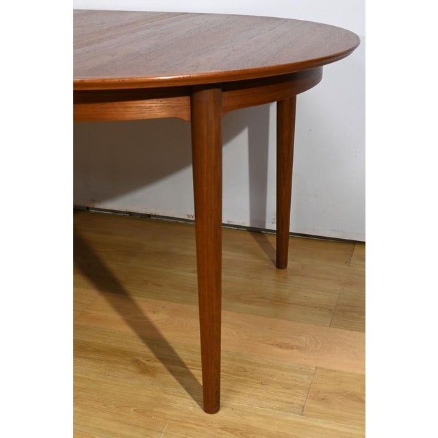 Scandinavian Teak Dining Room Table, 1970s For Sale - Image 10 of 18