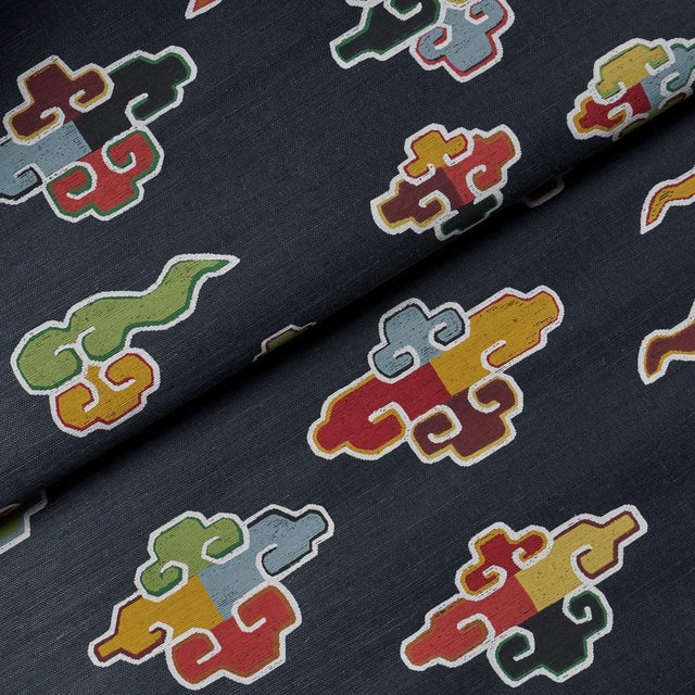 Schumacher Schumacher In Dreams Wallcovering In Midnight For Sale - Image 4 of 6