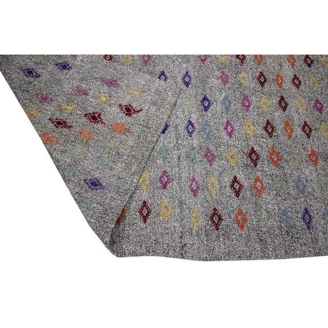 Mid 20th Century 1960s Vintage Embroidered Gray Turkish Kilim Rug- 6′9″ × 10′5″ For Sale - Image 5 of 7