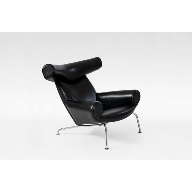 A rare Ox Chair by Hans J. Wegner, produced by Erik Jørgensen in the 1980s. Originally designed in 1960, this sculptural...