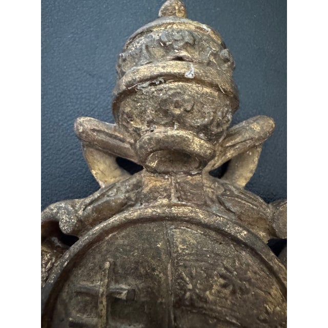Antique Carved Wood Papal Coat of Arms of Pope Pius VII — Gilded, C. 1800 For Sale In Los Angeles - Image 6 of 6