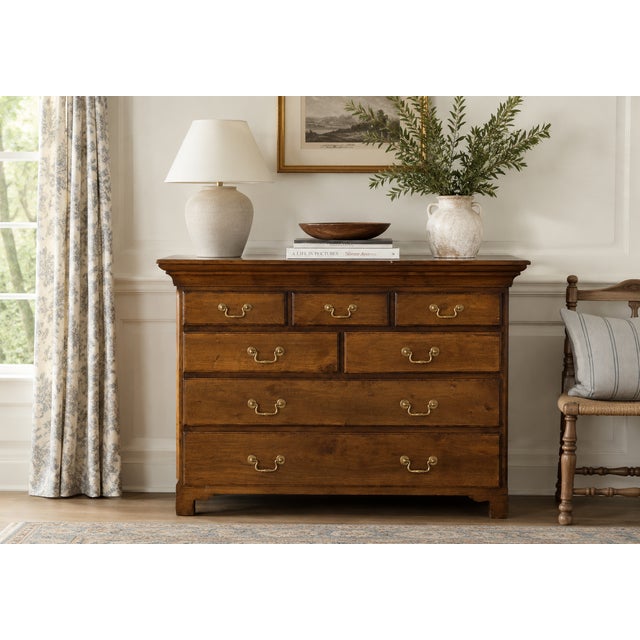 This authentic George III period English provincial chest of drawers dates to the late 18th century (circa 1770–1790) and...