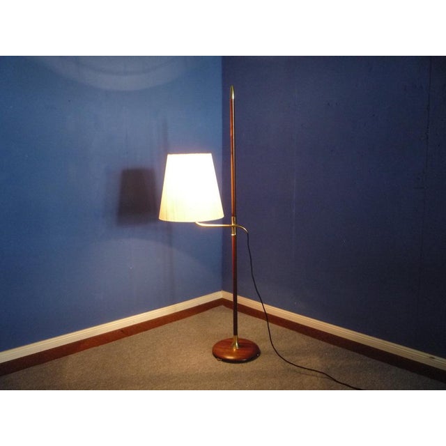 Mid-Century Modern Brass and Teak Floor Lamp by Florian Schulz, 1950s For Sale - Image 3 of 16