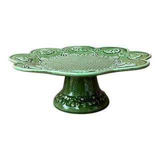Bordallo Pinheiro Rabbit Green Majolica Pedestal Cake Stand / Platter — 13” For Sale