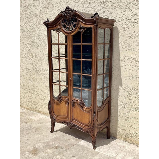 Louis XV Style Walnut Display Cabinet For Sale - Image 3 of 13