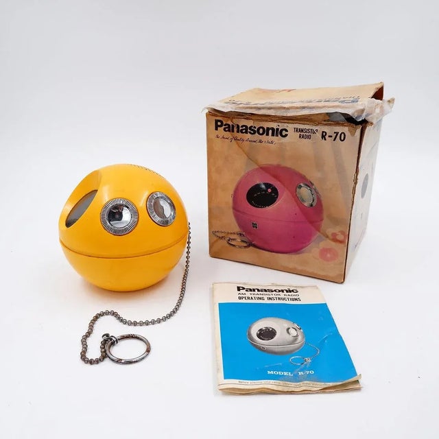 Metal Vintage R70 Transistor Radio from Panasonic, 1970s For Sale - Image 7 of 14