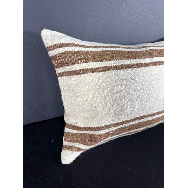 Contemporary Turkish Hemp Pillow Cushion Natural Beige Brown Pillow Cushion Cover 16 "x 24" For Sale - Image 3 of 4