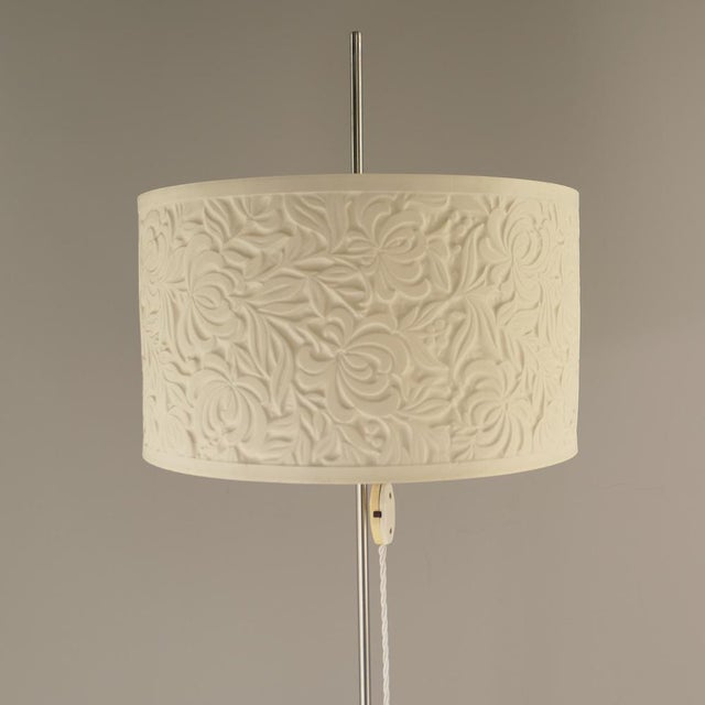 Italian Adjustable Floor Lamp, 1970s For Sale - Image 4 of 11