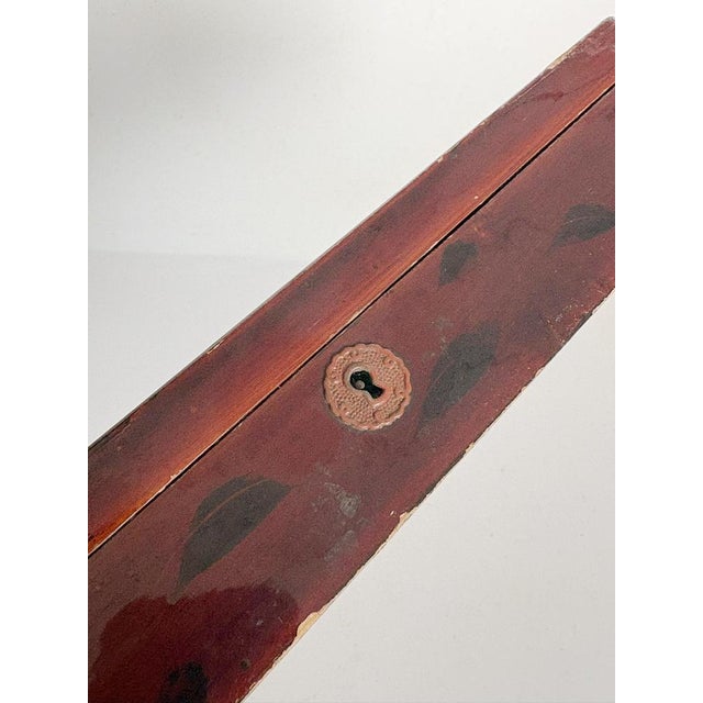 19th Century Japanese Lacquered Box with Bird Decoration, Japan For Sale - Image 10 of 18