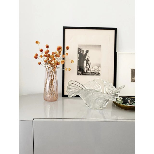 Vintage ribbed wave motif large glass sculptural bowl. A fabulous statement piece with glam 80s vibes. Dimensions: 15"...