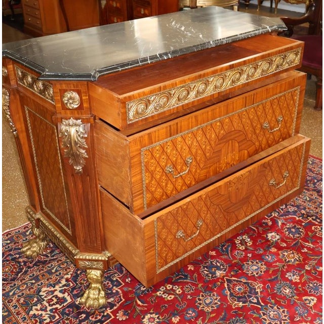 Brown 1990s Louis XV French Style Walnut Inlaid Marble Top Gilt Ormolu Chest Dresser Commode For Sale - Image 8 of 13